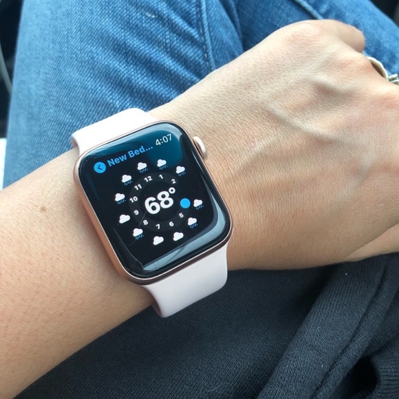 Apple Watch Series 6 LTE+GPS - Picture 1 of 5